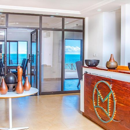 Majula Boutique Hotel Серекунда Екстериор снимка