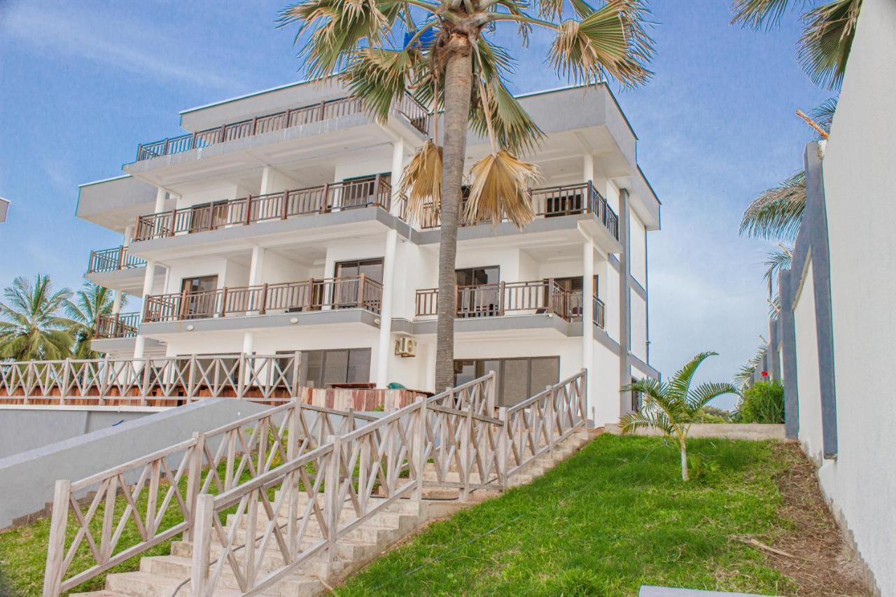 Majula Boutique Hotel Серекунда Екстериор снимка