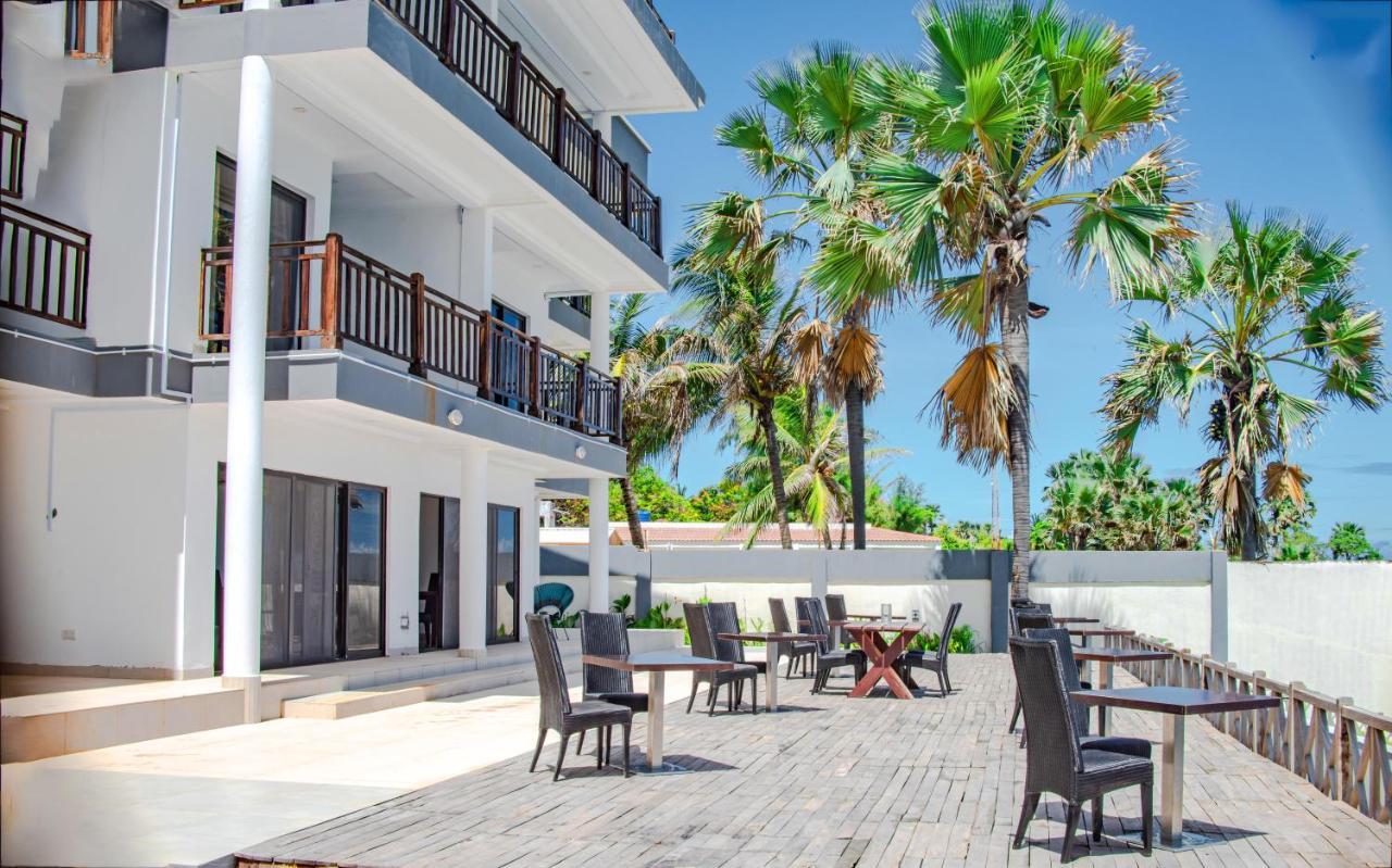 Majula Boutique Hotel Серекунда Екстериор снимка