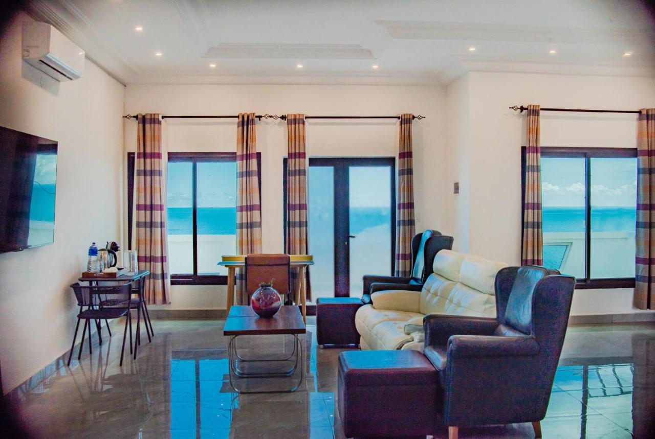 Majula Boutique Hotel Серекунда Екстериор снимка
